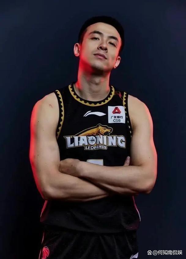 辽宁男篮迎揭幕战，球星们展现顶尖水平的简单介绍