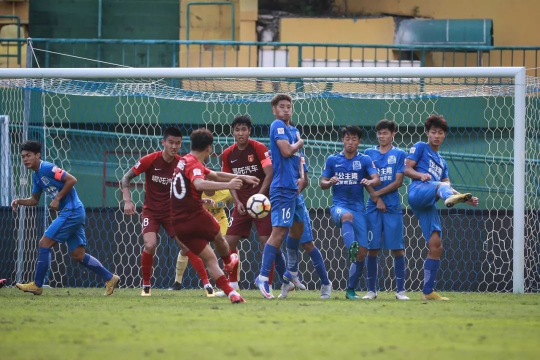 关于富力客场不敌华夏幸福,遭遇连败的信息 关于富力客场不敌华夏幸福,遭遇连败的信息