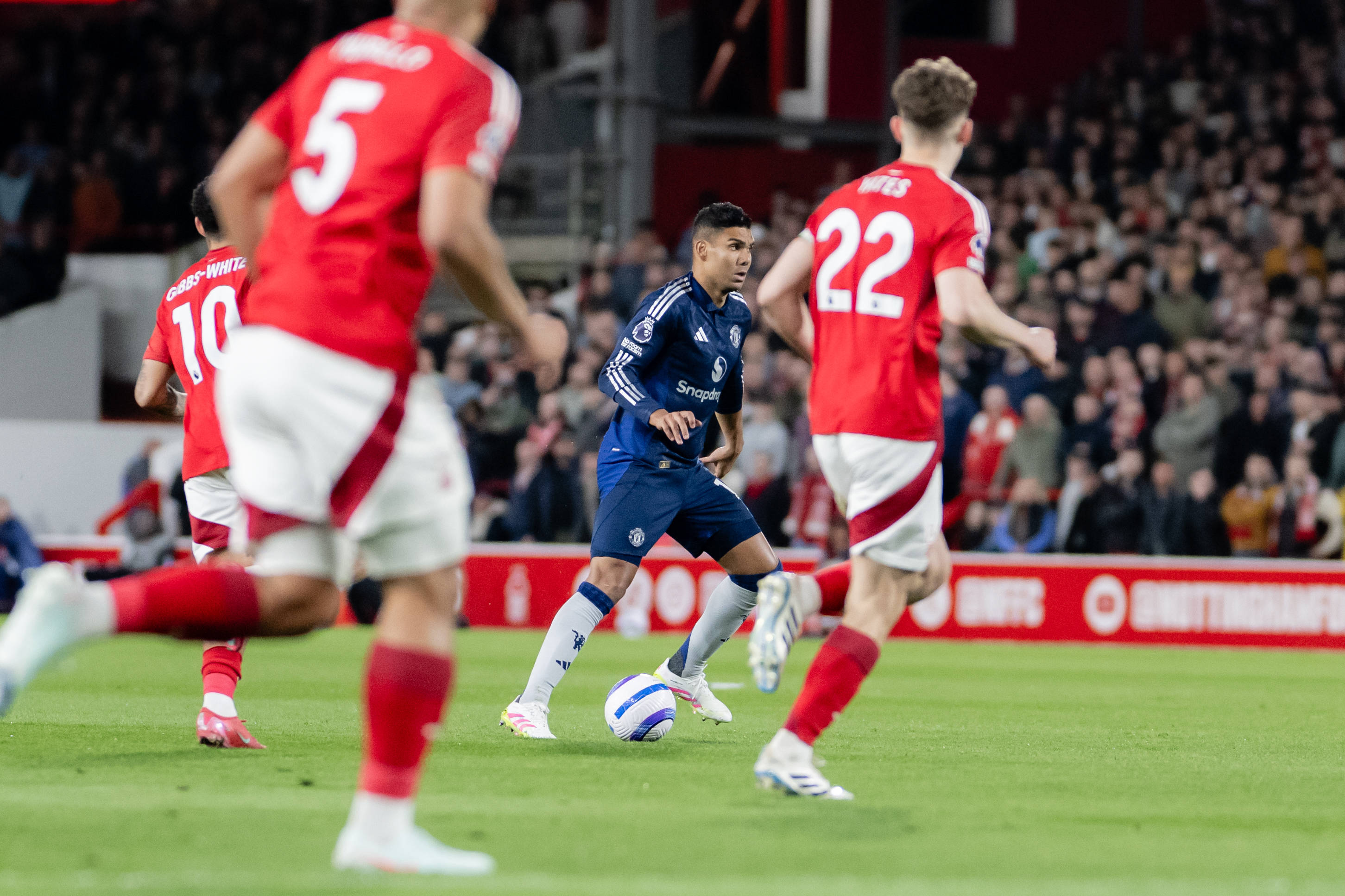 曼城双杀晋级,碾压对手告示无人可挡的简单介绍 曼城双杀晋级,碾压对手告示无人可挡的简单介绍