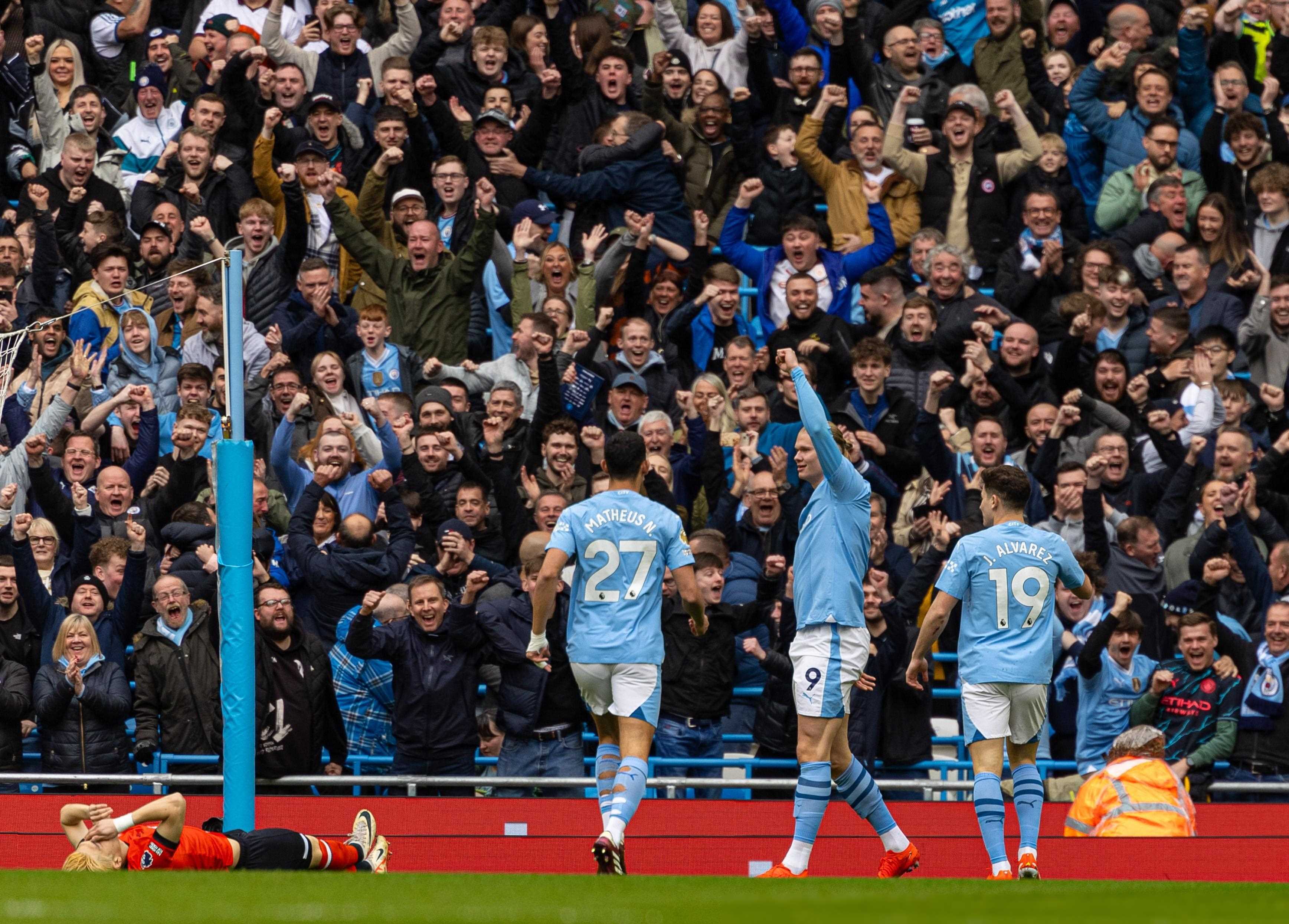 曼城在英超联赛中保持领先优势 曼城在英超联赛中保持领先优势